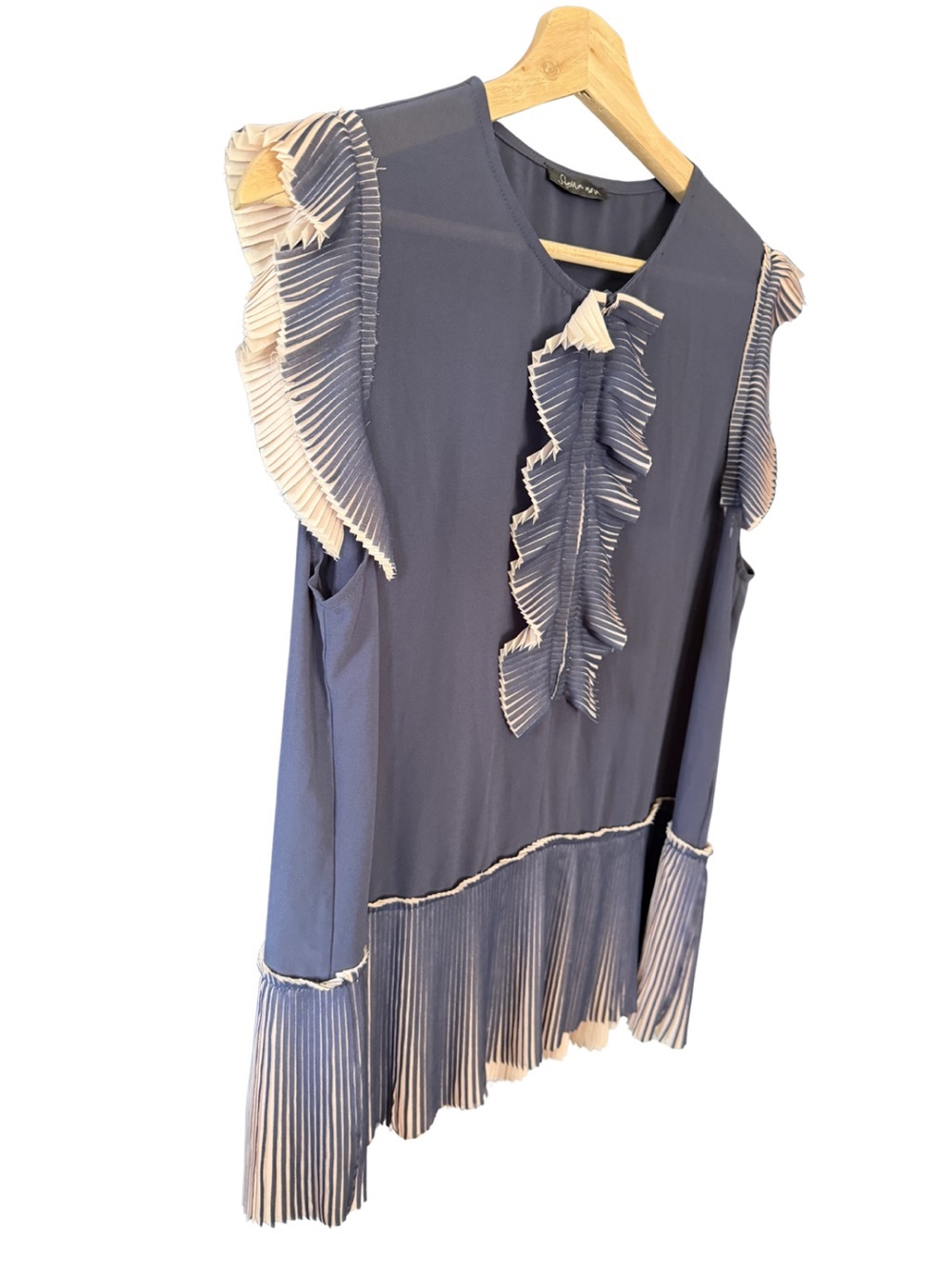 Stella Nova Copenhagen Ruffle Pleated Sleeveless Blouse Navy Cream EU 40 US 8 - Picture 3 of 7